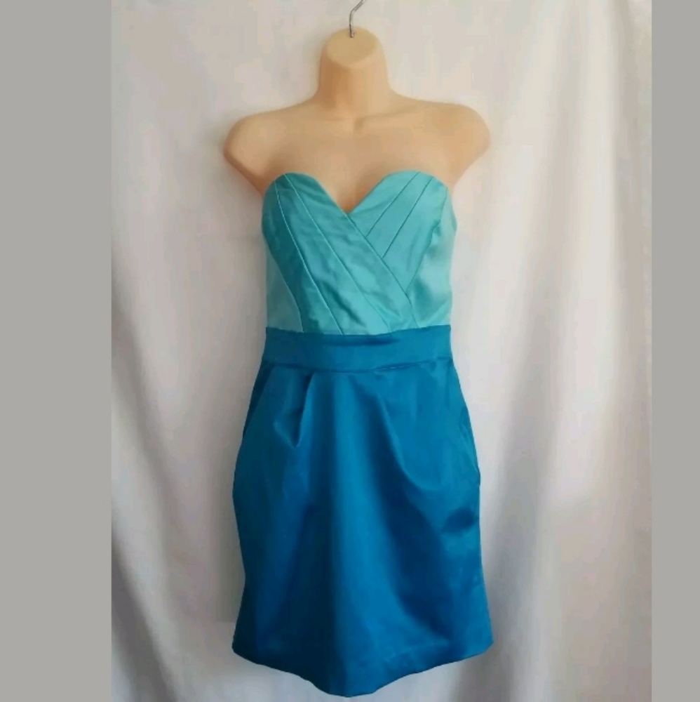 Women Bebe Blue Green Strapless Dress Front Pockets w Back Zipper Closure Size L